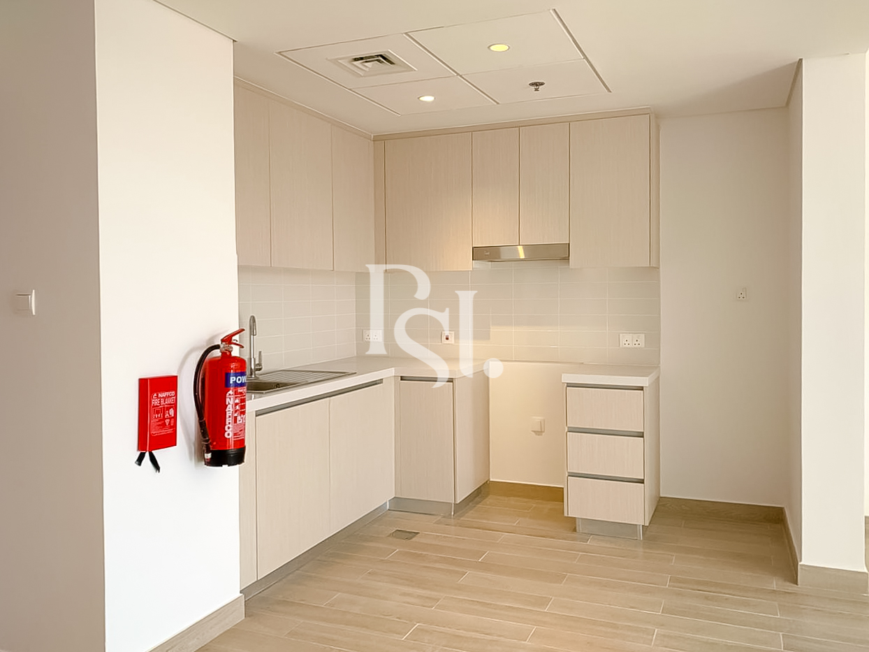 1 bedroom for rent + Partial Canal View in yas island